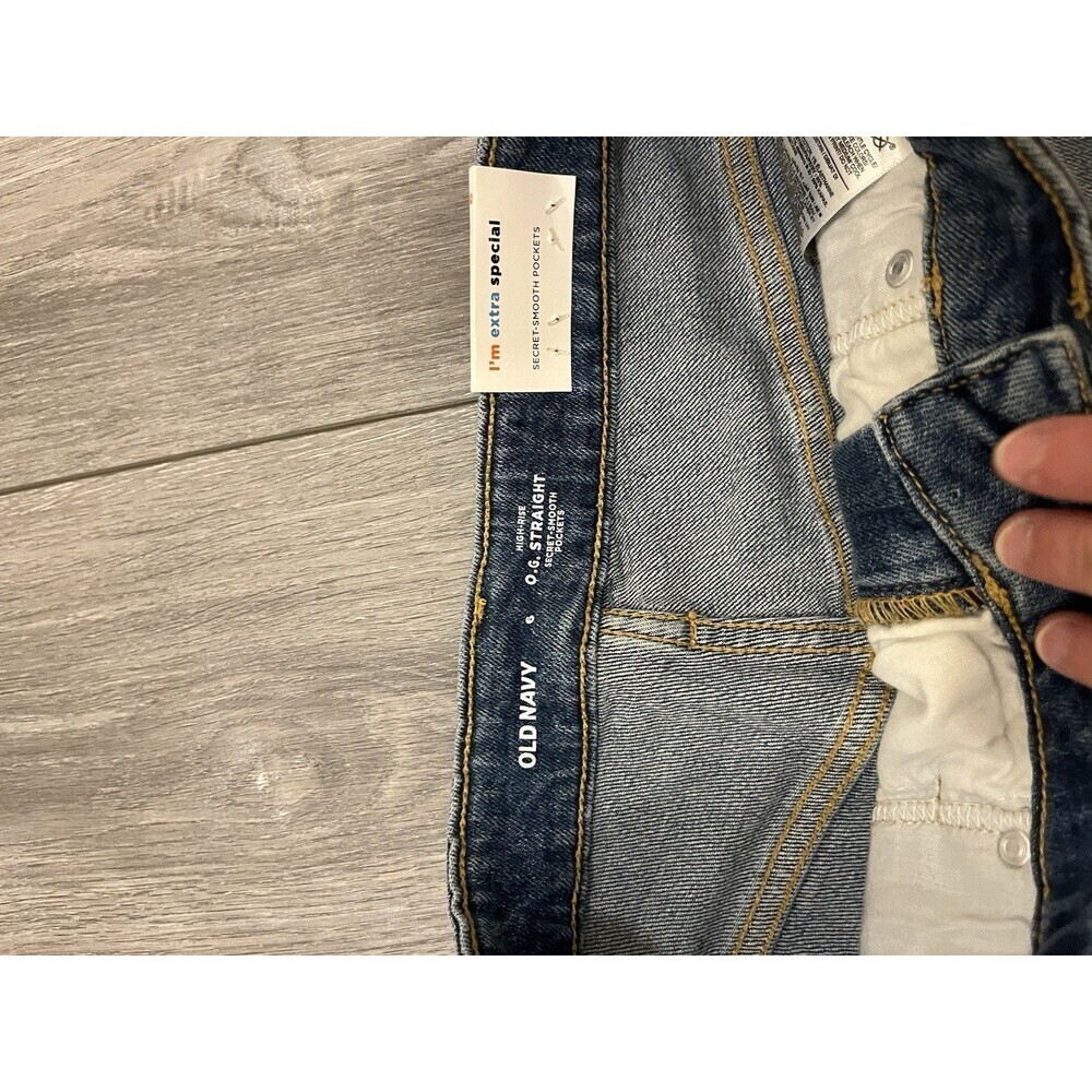 Old navy Denim Jean Shorts Distressed Size 6 - Picture 2 of 13